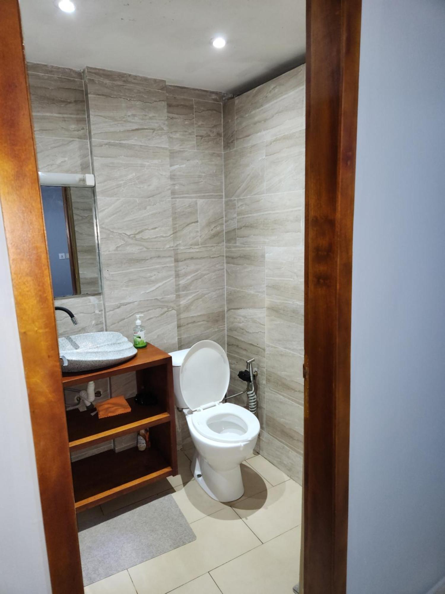 Meuble 1Ch 2E Ch Dispo Avec Un Supplement E1D Apartment Douala Exterior photo