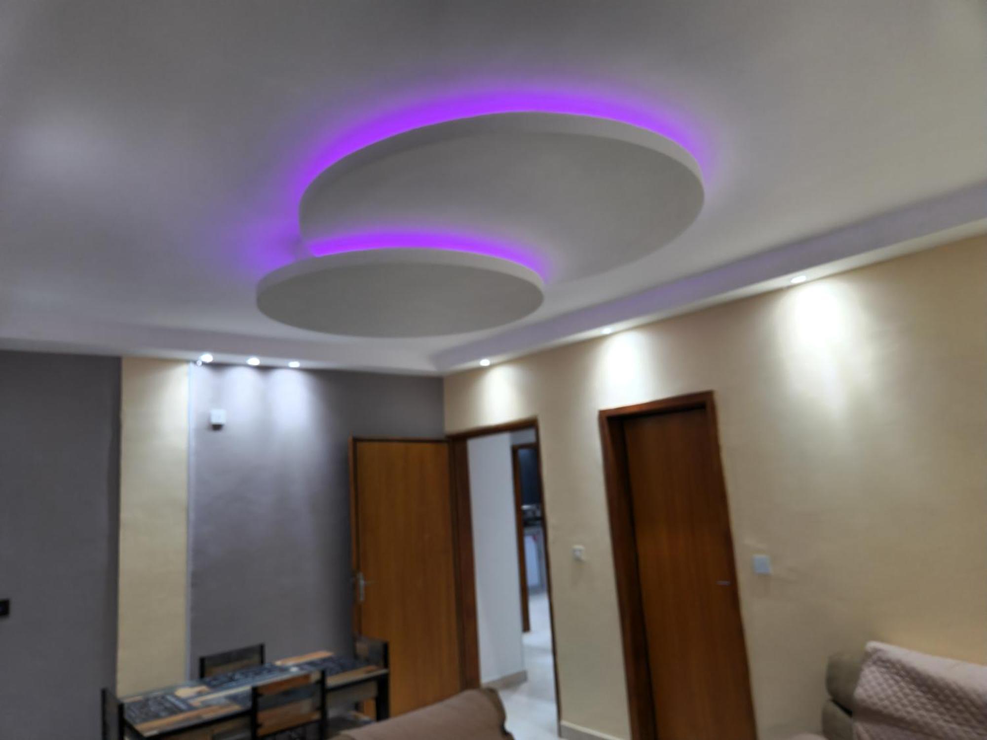 Meuble 1Ch 2E Ch Dispo Avec Un Supplement E1D Apartment Douala Exterior photo