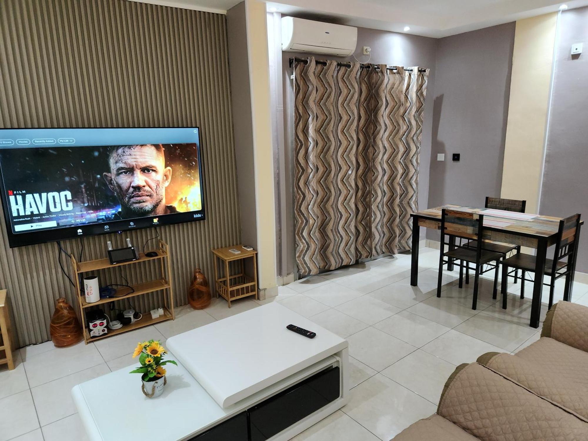 Meuble 1Ch 2E Ch Dispo Avec Un Supplement E1D Apartment Douala Exterior photo